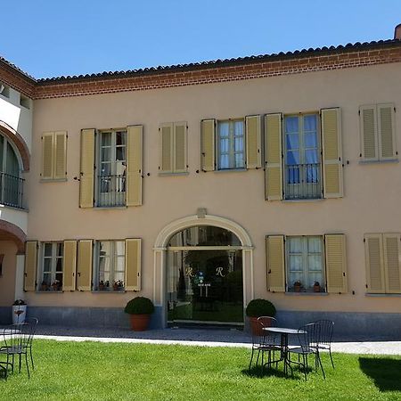 La Regibussa - Hotel Ristorante Asti Bagian luar foto