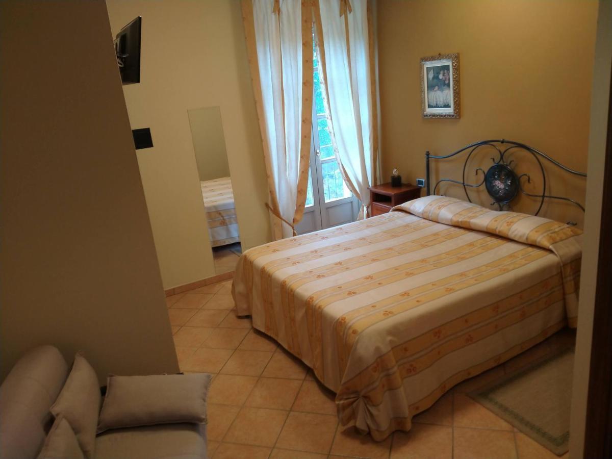 La Regibussa - Hotel Ristorante Asti Bagian luar foto
