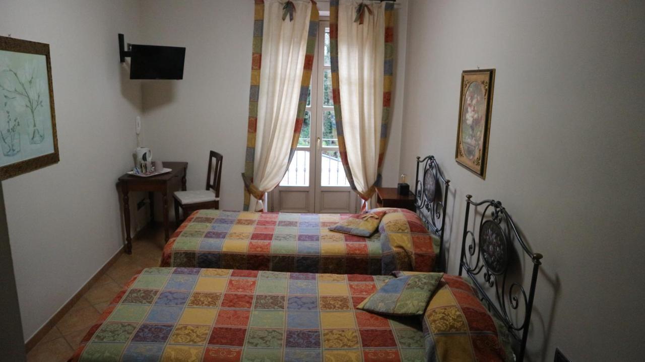 La Regibussa - Hotel Ristorante Asti Bagian luar foto