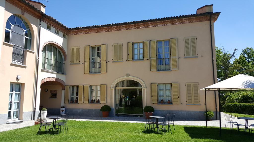 La Regibussa - Hotel Ristorante Asti Bagian luar foto